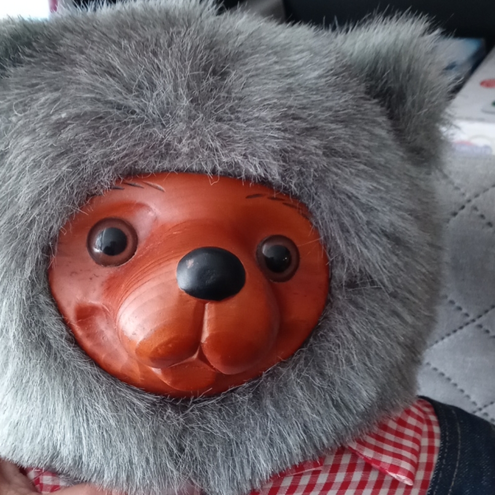 Rakes Bear